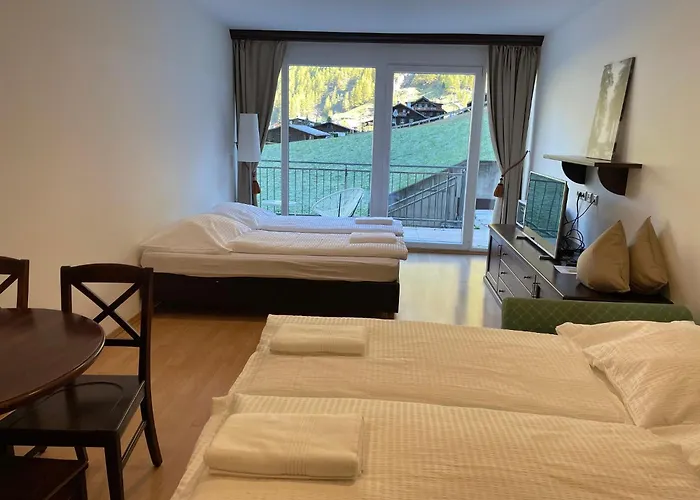 Апартаменти International House Zw 5